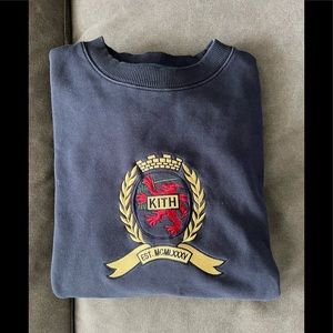 Almost never worn. Priceless collectible and very fashionable